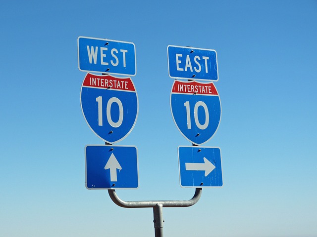 Interstate highway signs